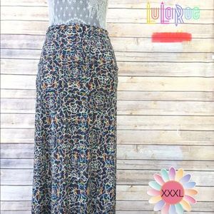 LuLaRoe 3x Maxi Skirt. 🌹